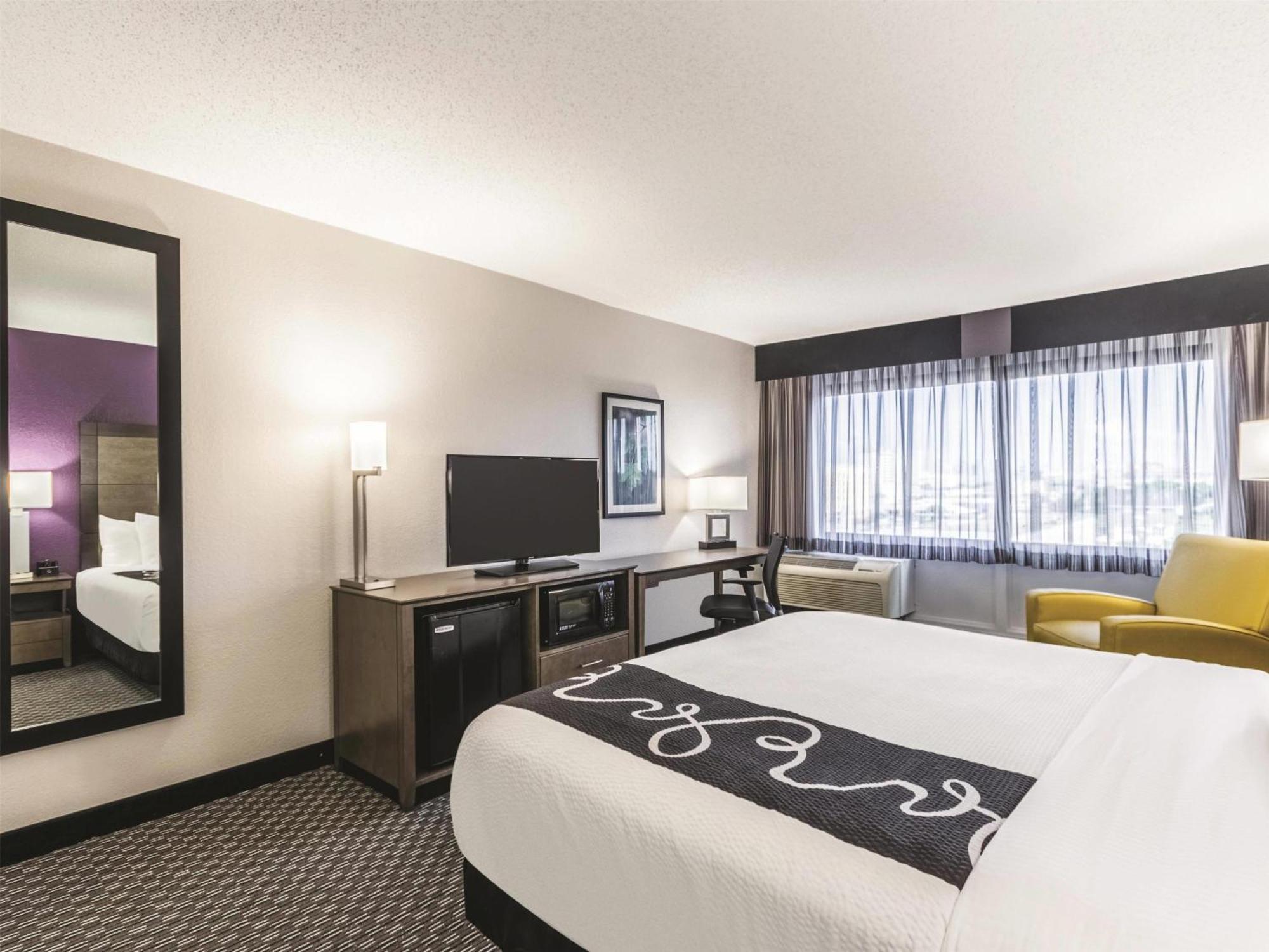 Hotel La Quinta By Wyndham Virginia Virginia Beach